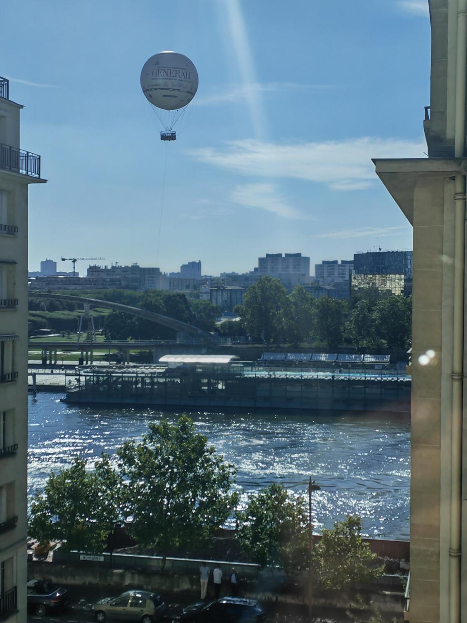 شقة View Sur La Seine باريس المظهر الخارجي الصورة