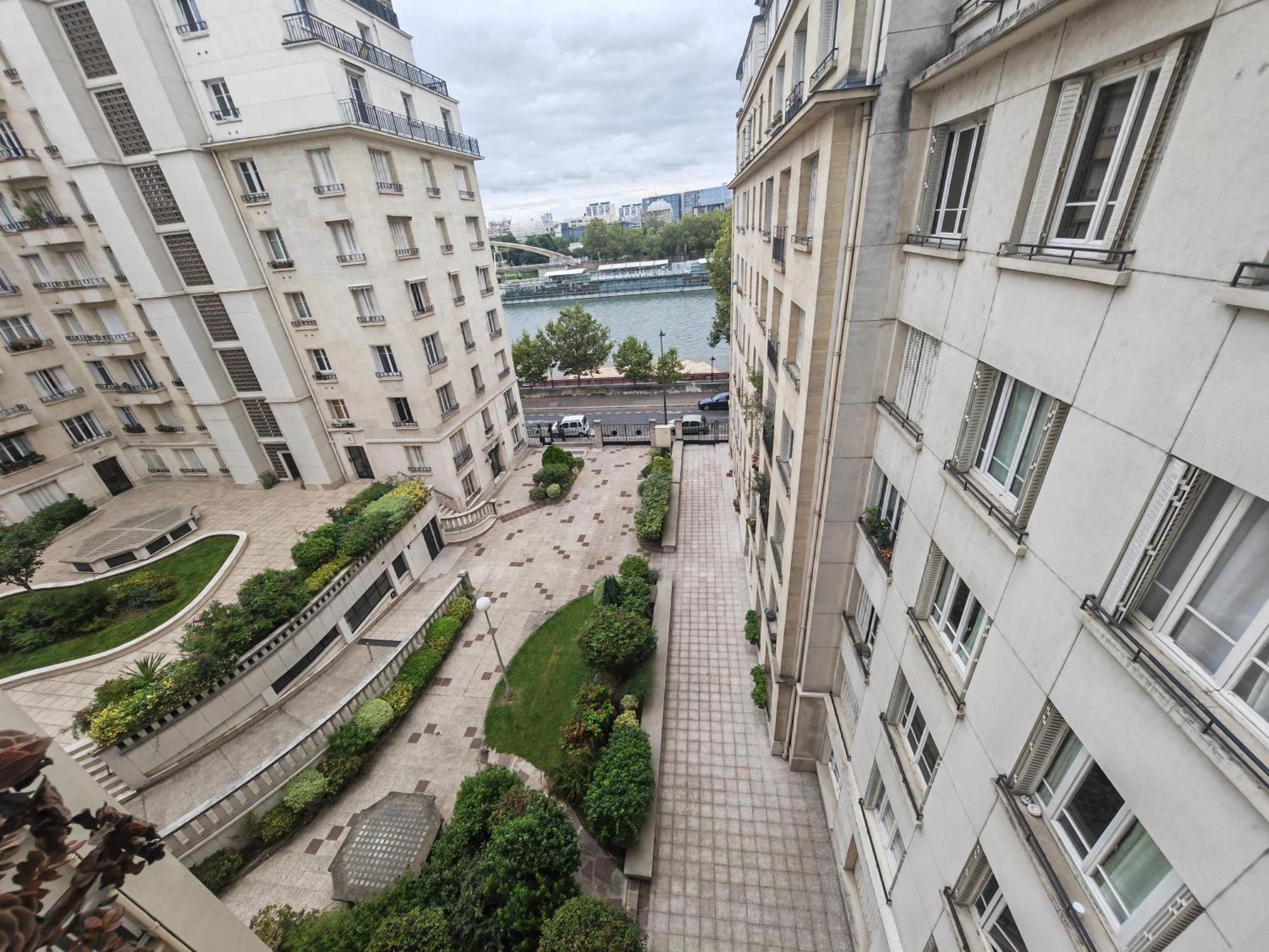 شقة View Sur La Seine باريس المظهر الخارجي الصورة